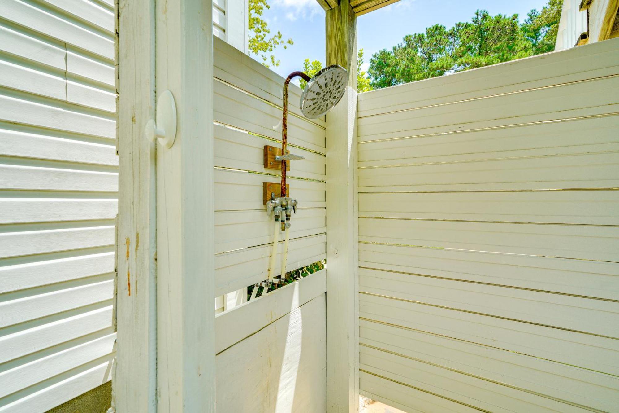 Beach House With Outdoor Shower Less Than 6 Mi To Nags Head! Manteo Zewnętrze zdjęcie